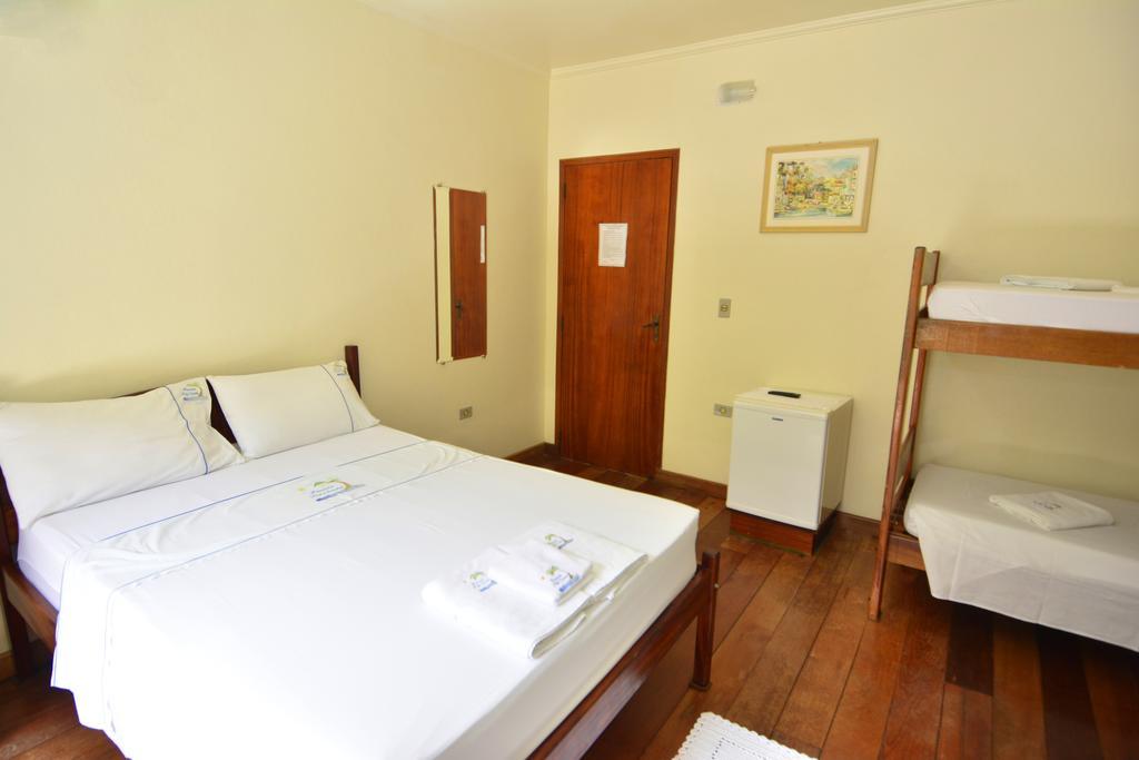 Quarto Quádruplo Standard